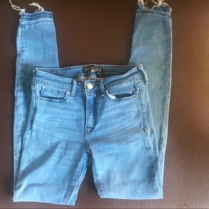 Abercrombie & Fitch raw step hem Skinny Jeans
